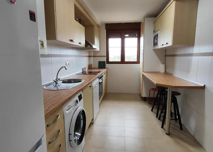 Altos De La Hayuela, A 7 Min De *